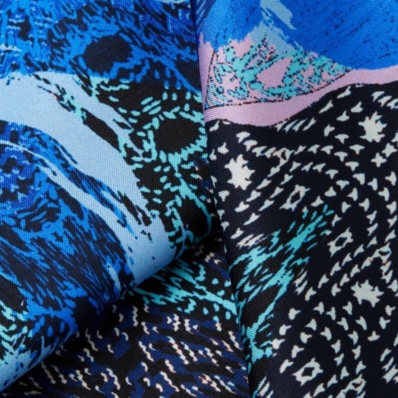 NWT Missoni $280 Printed Silk Scarf Blue - Picture 3 of 8